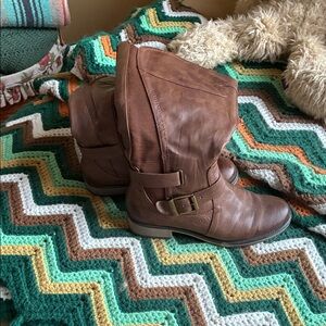 BareTraps Brown Moto Boots